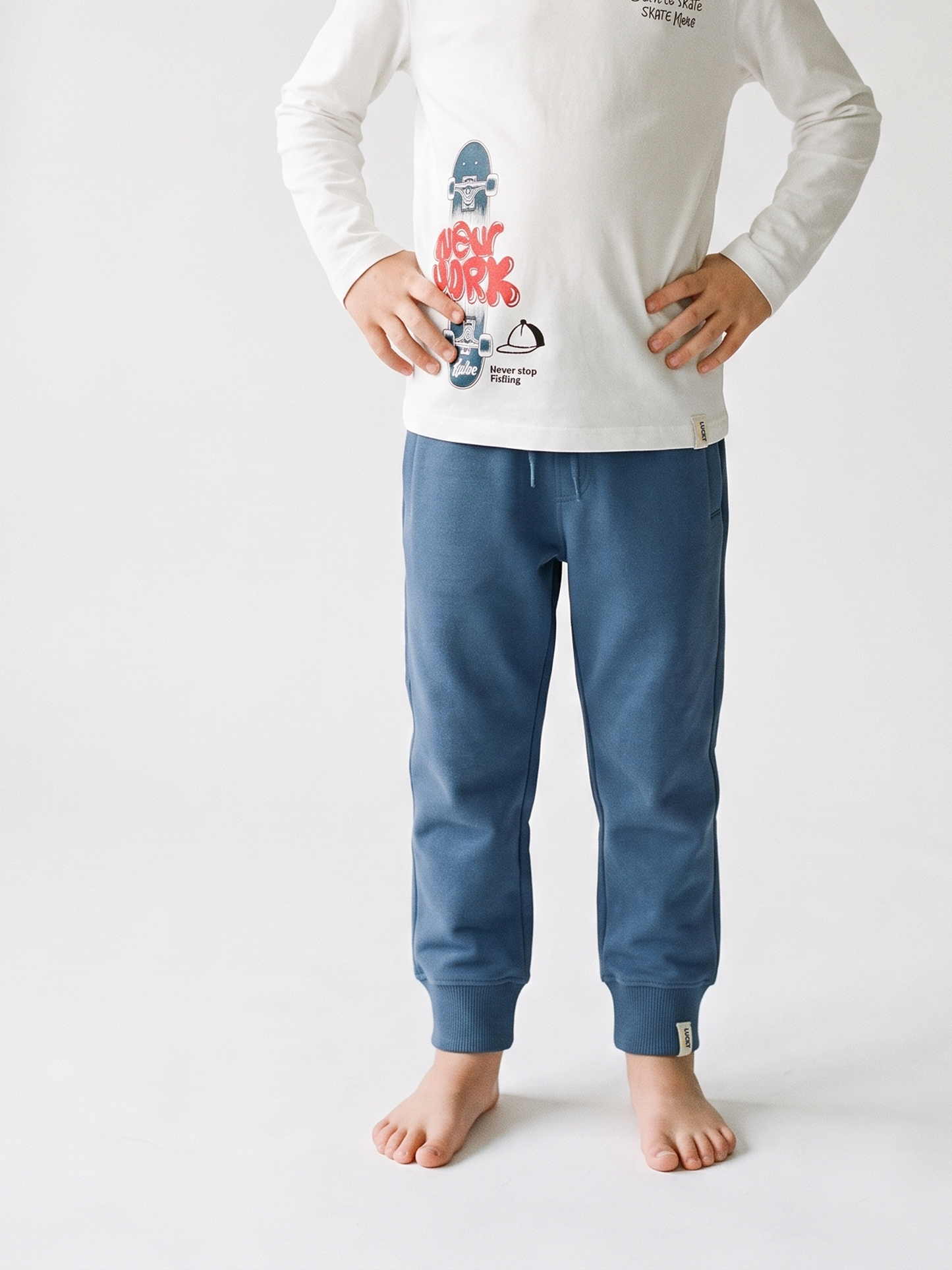 Navy Classic Vibe | Chlapecké tepláky - klasický střih