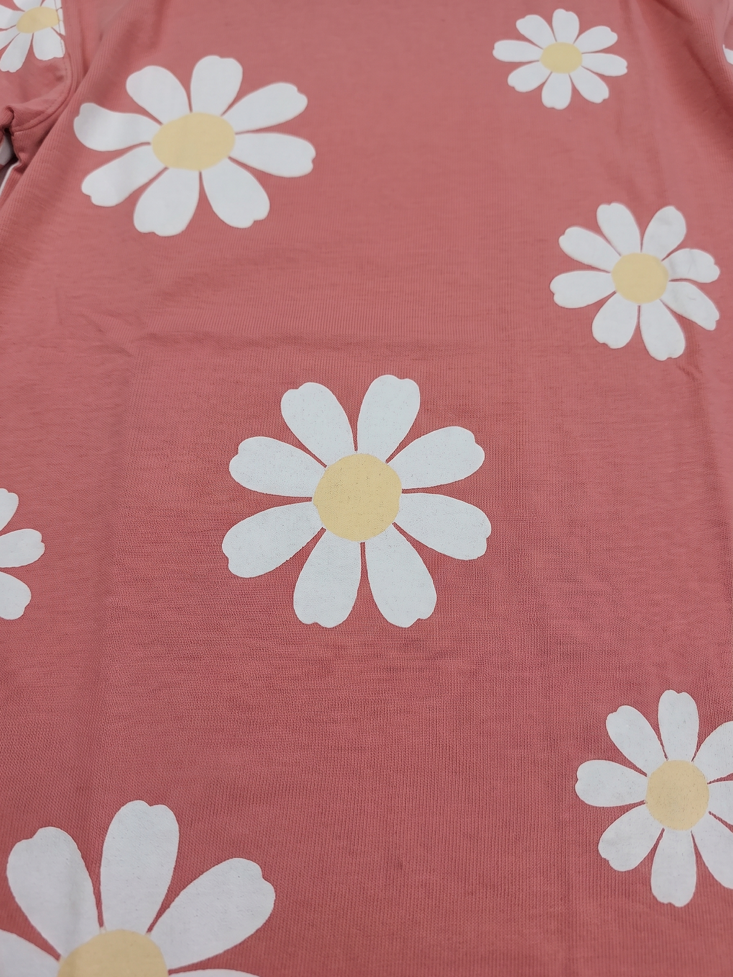 Peach Daisy Field | Dívčí tričko s dlouhými rukávy - volný střih
