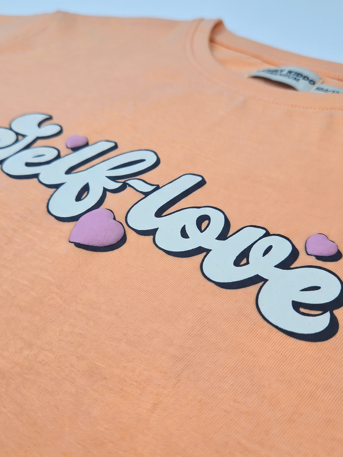 Orange Self Love | Dívčí tričko s dlouhým rukávem - volný střih